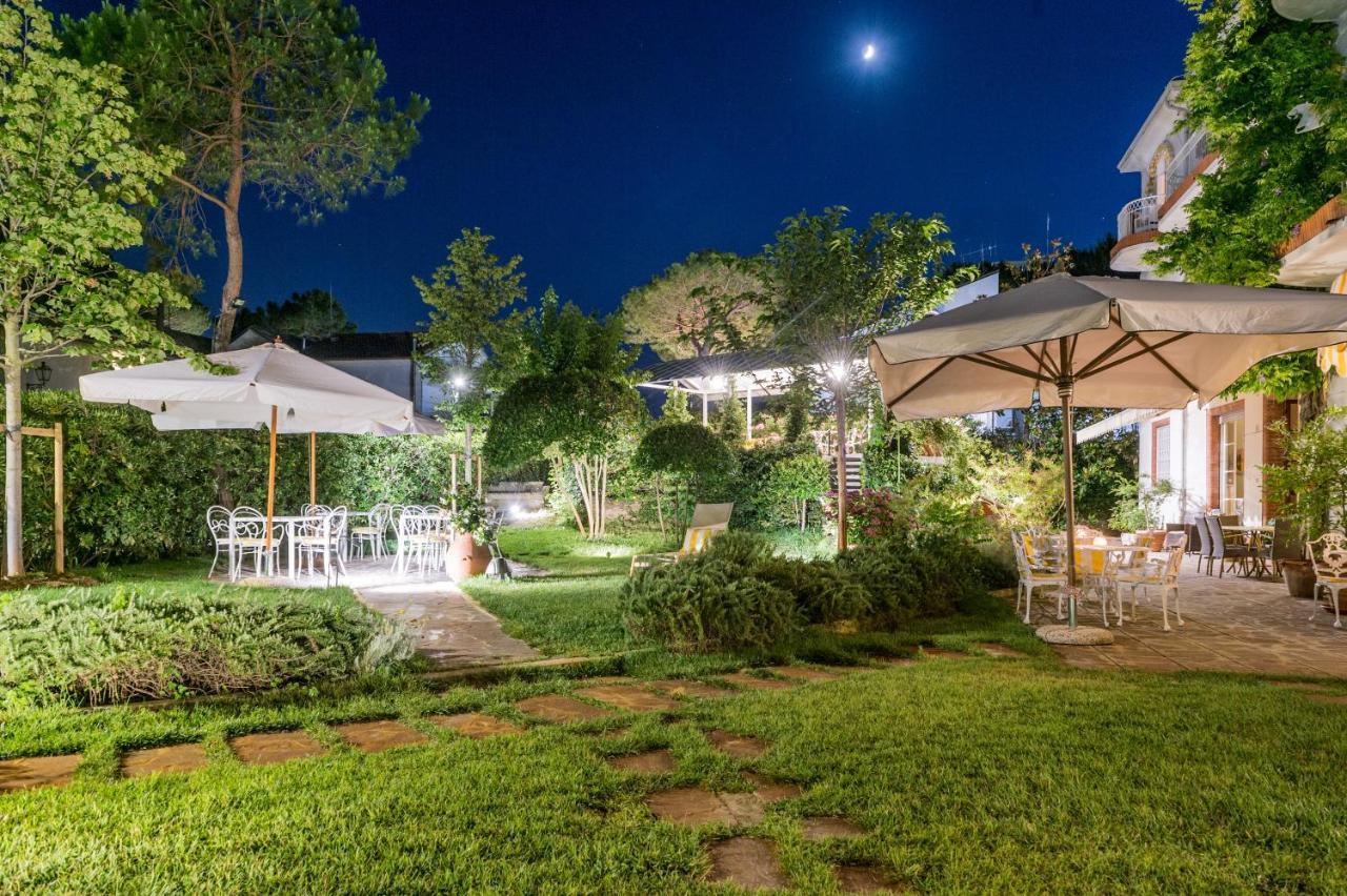 Villa Arizona Milano Marittima Eksteriør bilde