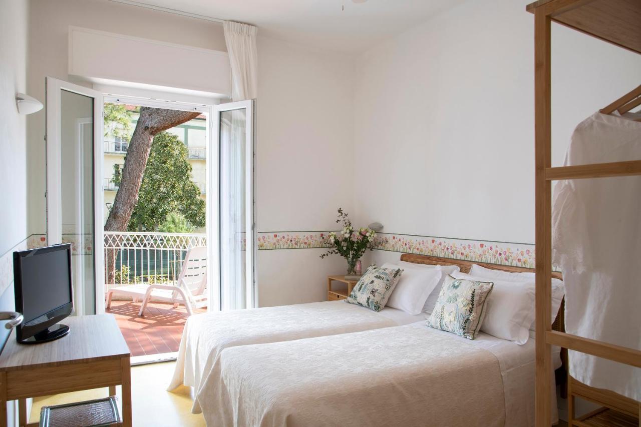 Villa Arizona Milano Marittima Eksteriør bilde