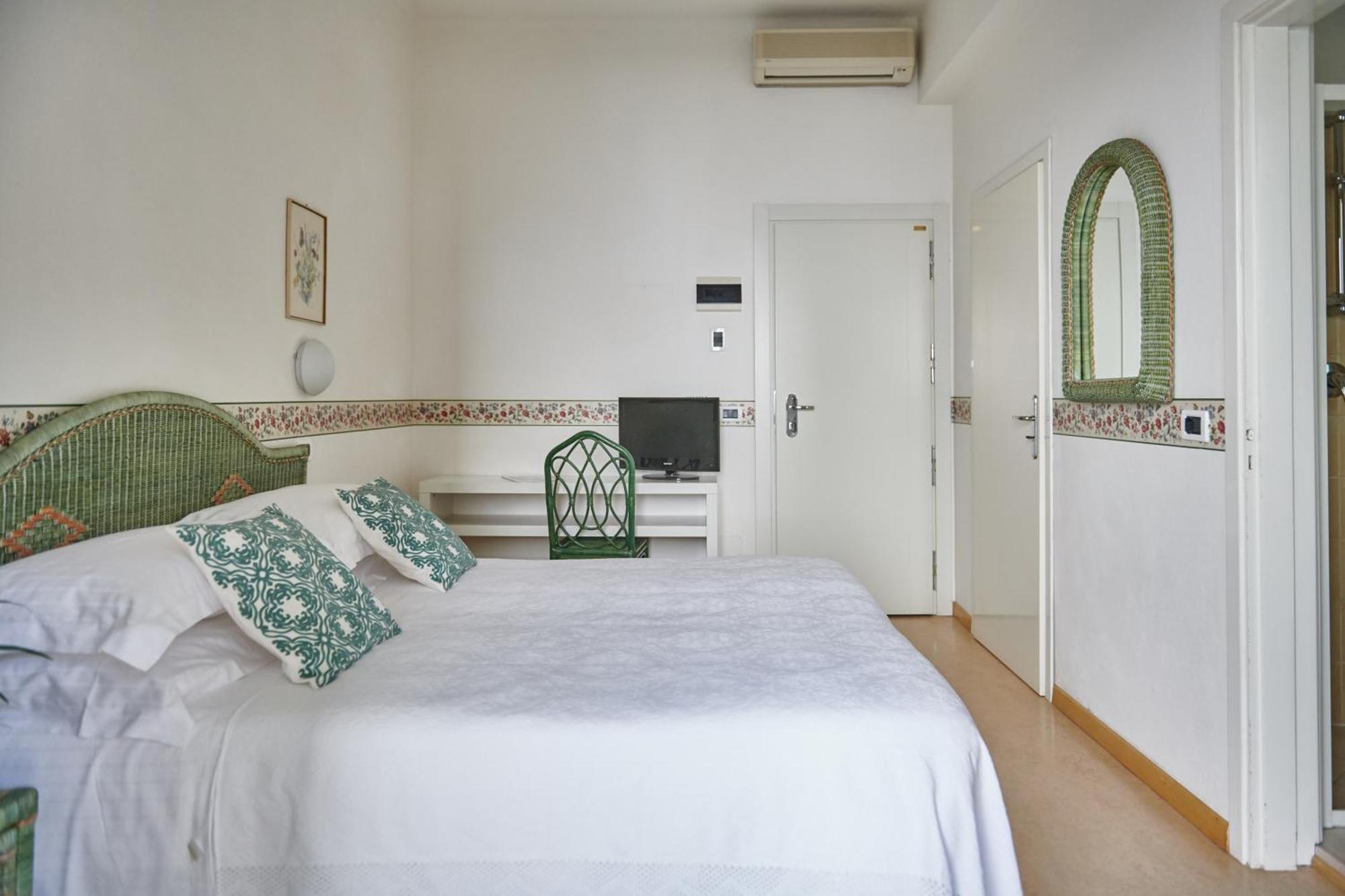 Villa Arizona Milano Marittima Eksteriør bilde